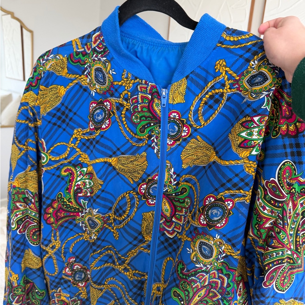 Vibrant Blue Patterned Women's Jacket - image 4